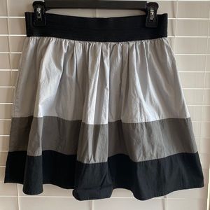 Ladies Medium elastic waist skirt